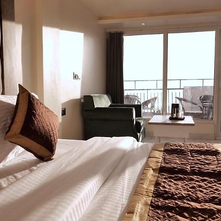 Hotel Brite Star 무소리에 외부 사진